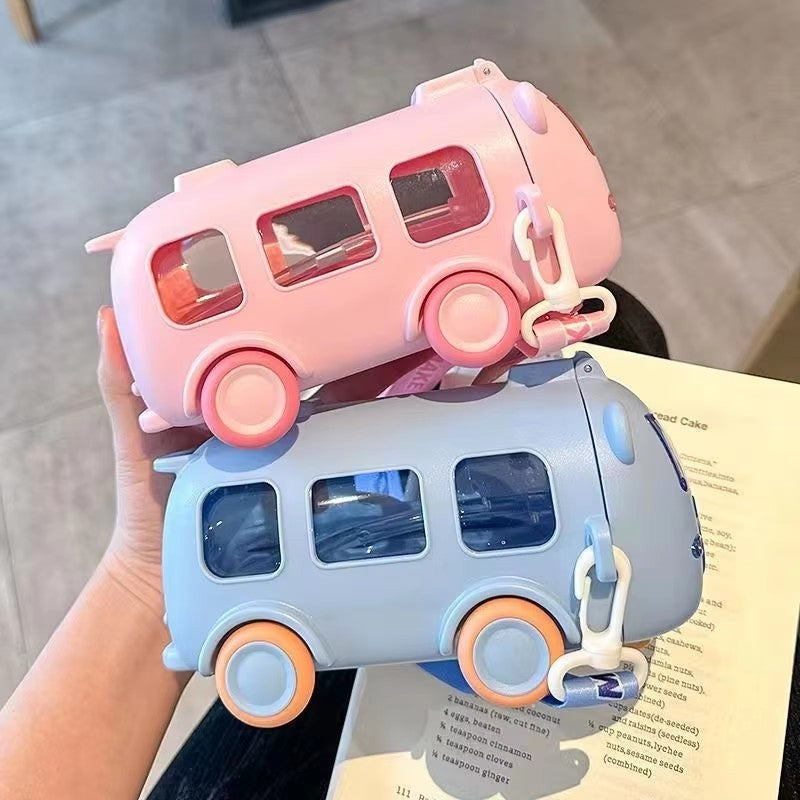 500ml Baby Cartoon Bus Water Bottle Creative Kids Toy Straw Bottle BPA Free Train Botol Air Portable