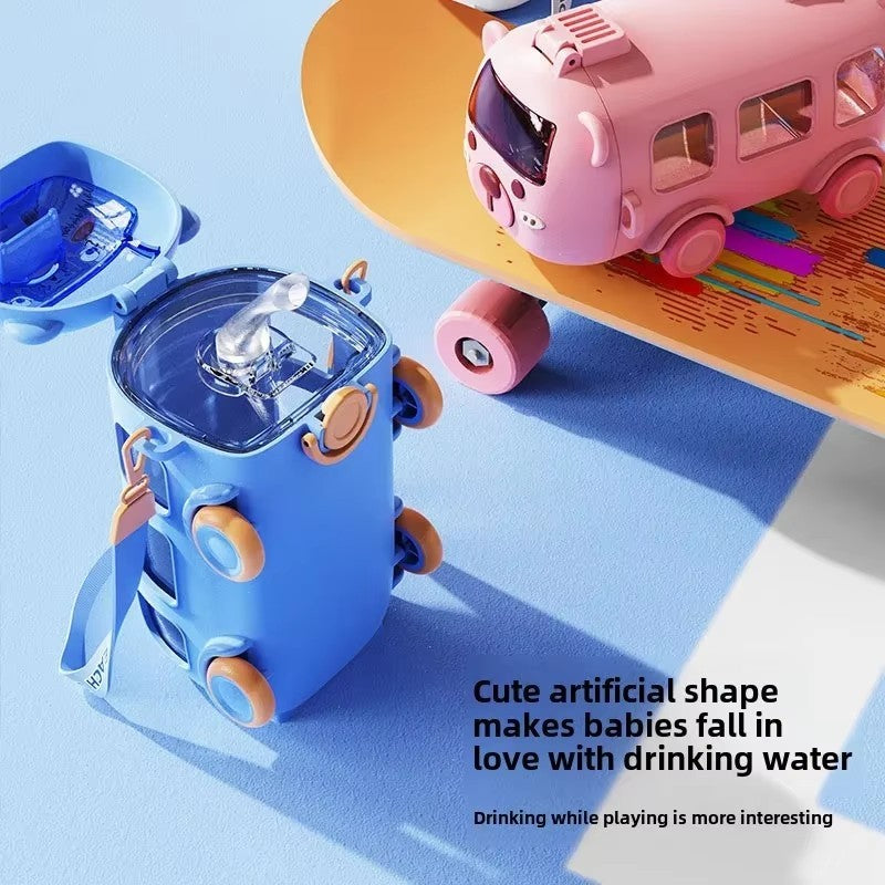 500ml Baby Cartoon Bus Water Bottle Creative Kids Toy Straw Bottle BPA Free Train Botol Air Portable
