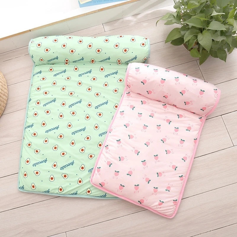 Pet Cooling Ice Mat Dog Cat Summer Cooling Mat Cat Bed Dog Bed Pad Blanket Sofa Washable Cushion Ice Silk Carpet
